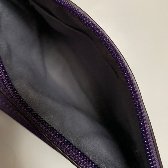 Vintage Coach Purple Leather Wristlet - Picture 5 of 6